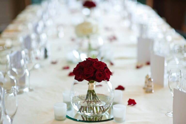 Red roses on a wedding table, Lord’s Cricket Ground