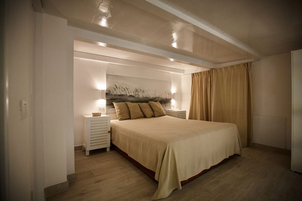Lido Suites, photograph 1