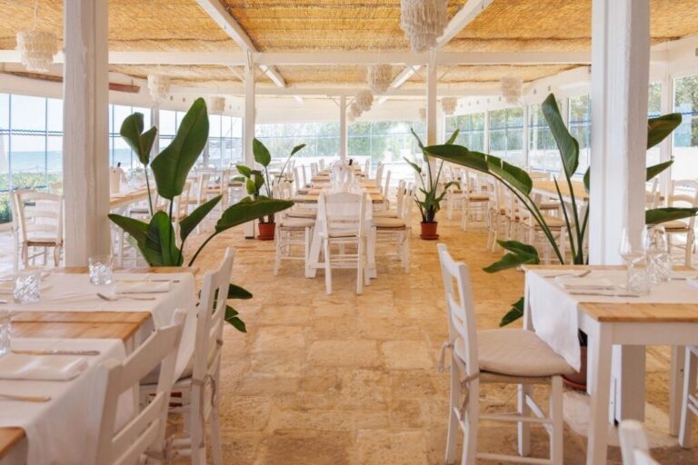 Luce Beach Club, Luce Beach Club