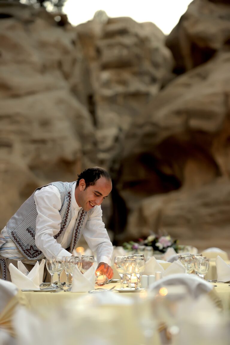 Place settings prepared in the Little Petra gorge, Mövenpick Resort Petra
