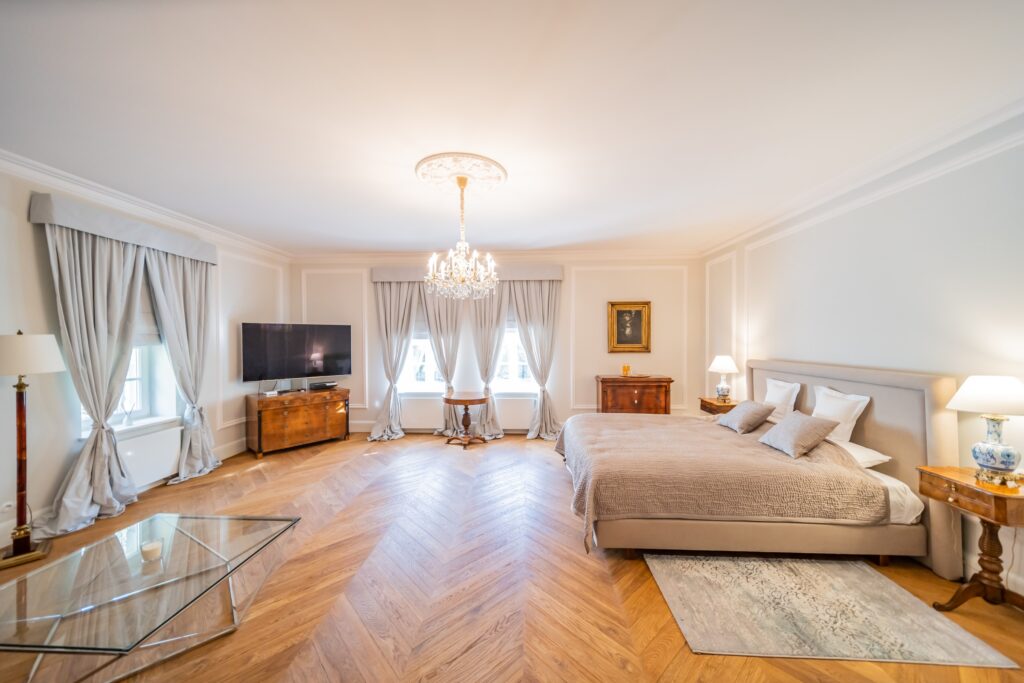 Bridal apartment