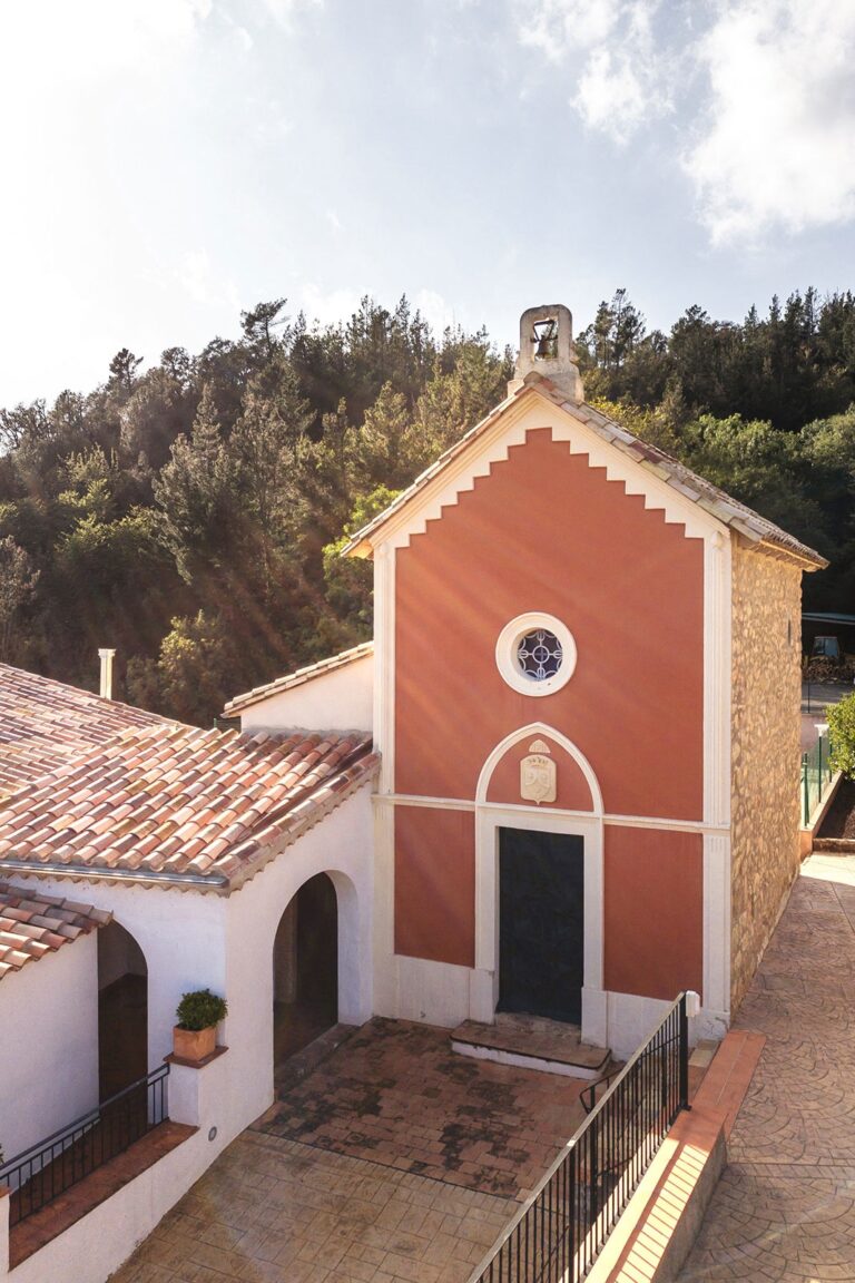 The Private Chapel, Mas Huix