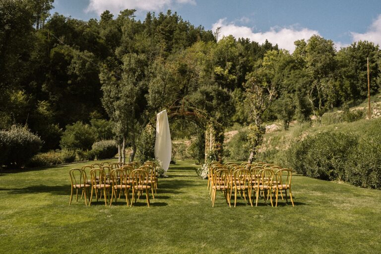 A Garden Ceremony, Mas Huix