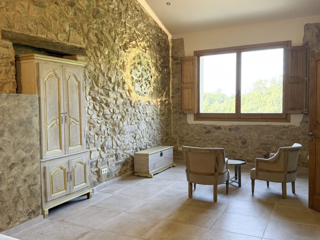 Suite Sitting Rooms