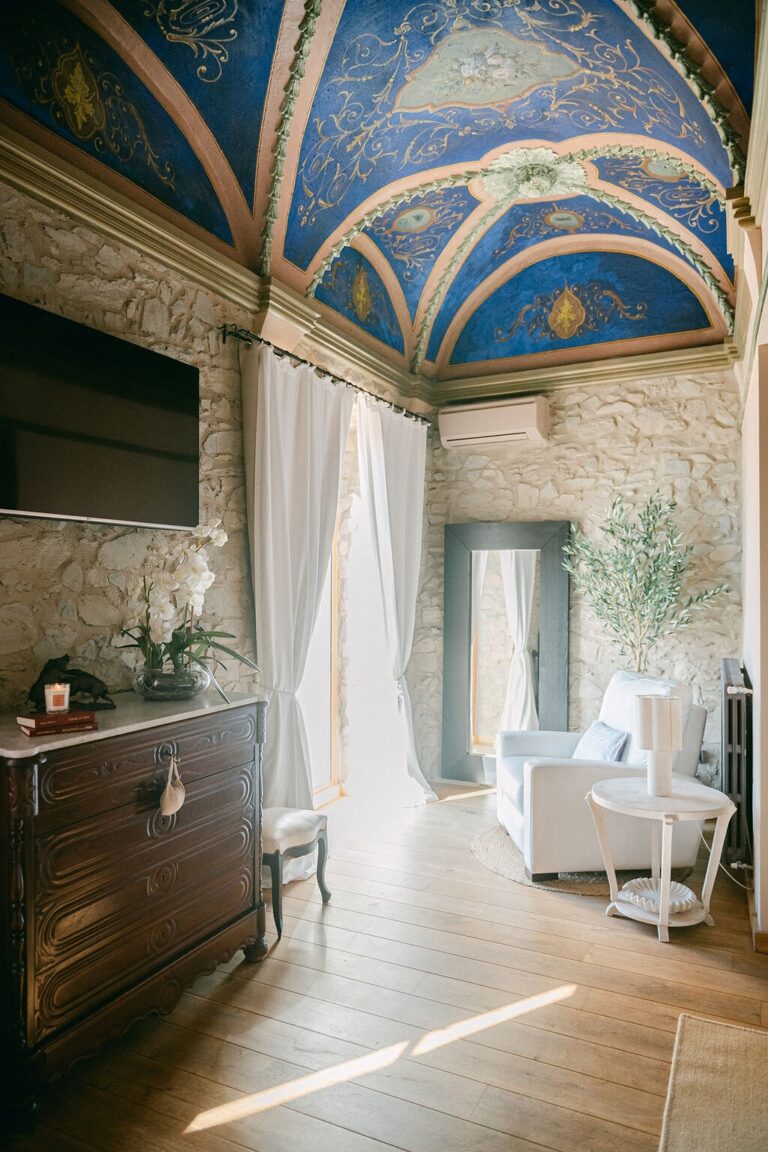 A Frescoed-Ceiling Suite, Mas Torroella Luxury Villa & Spa