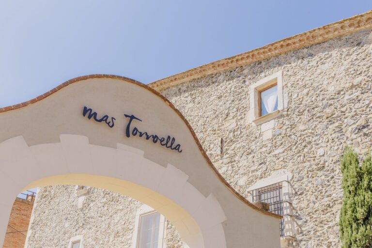 The Mas Torroella Gate, Mas Torroella Luxury Villa & Spa
