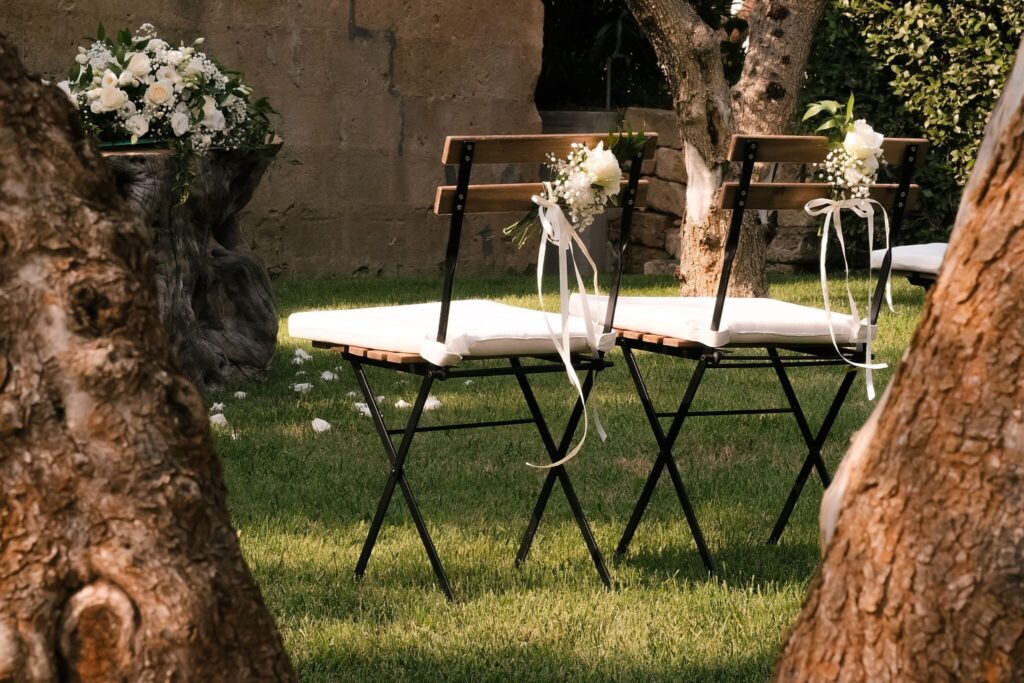 Weddings in the olive grove and courtyards