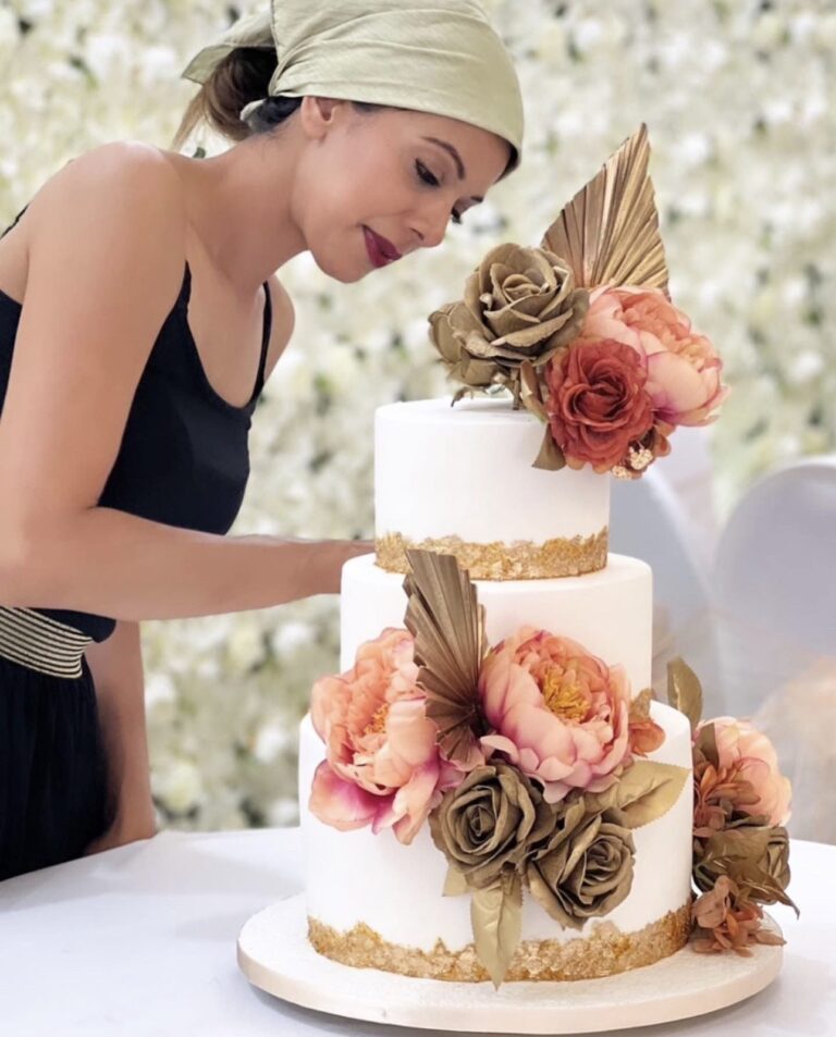 , Mistry Cakes Couture