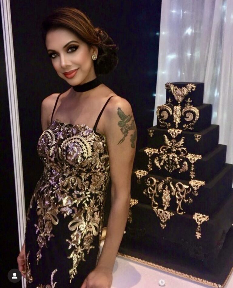 , Mistry Cakes Couture