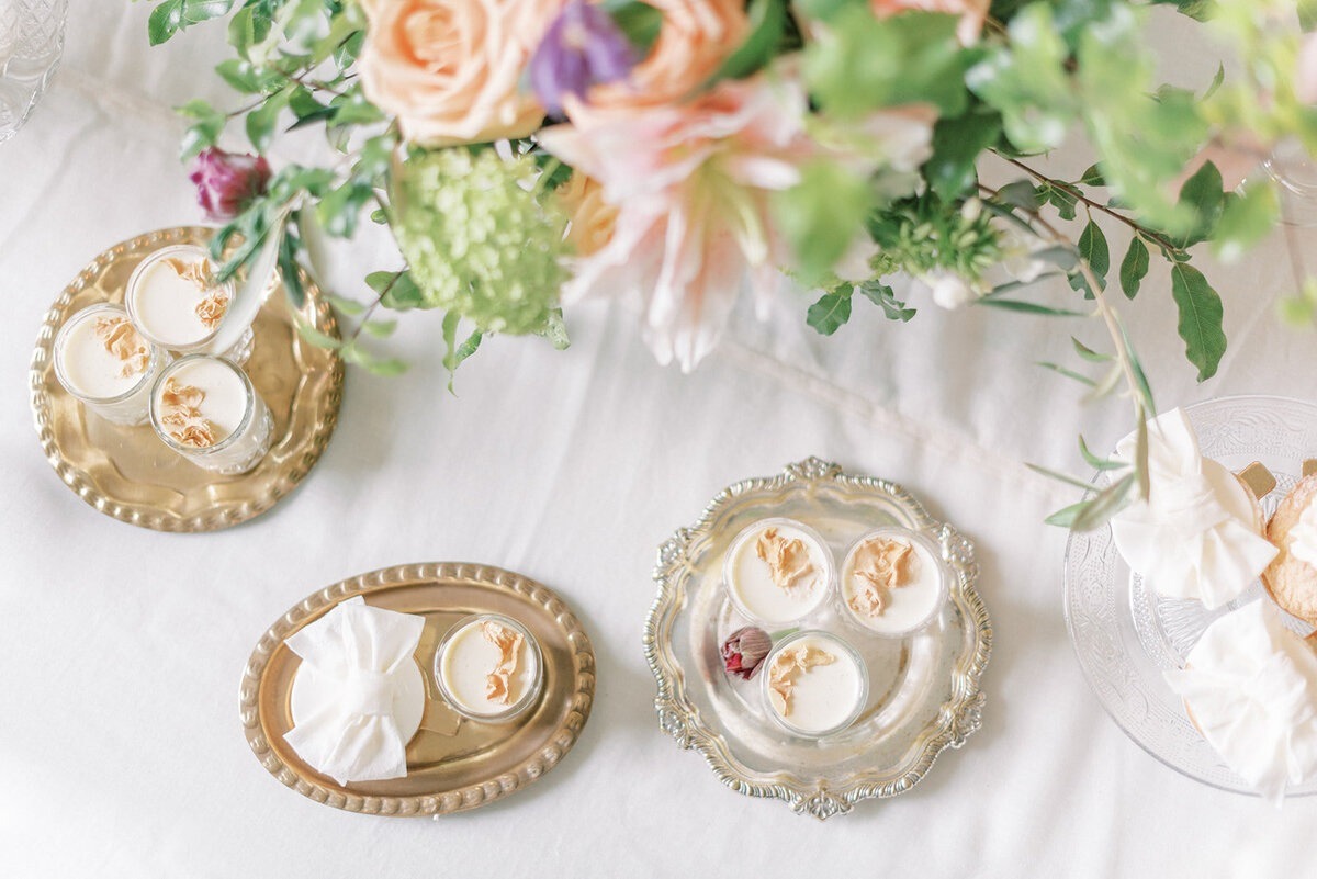 , Monannie Cakes & Confectionery