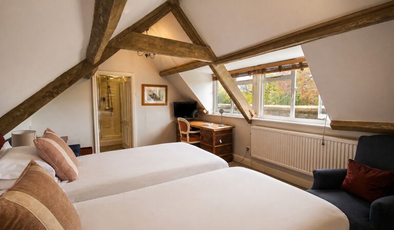 Deluxe Twin room, Montigo Resorts Somerset at Charlton House
