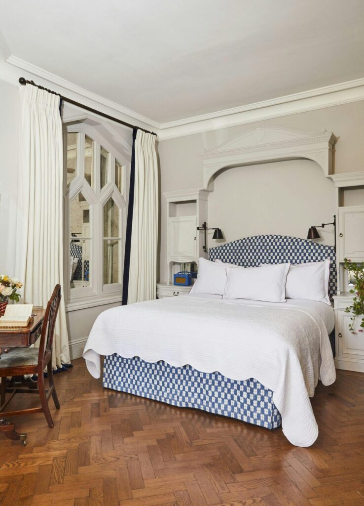 Medium Room With River View