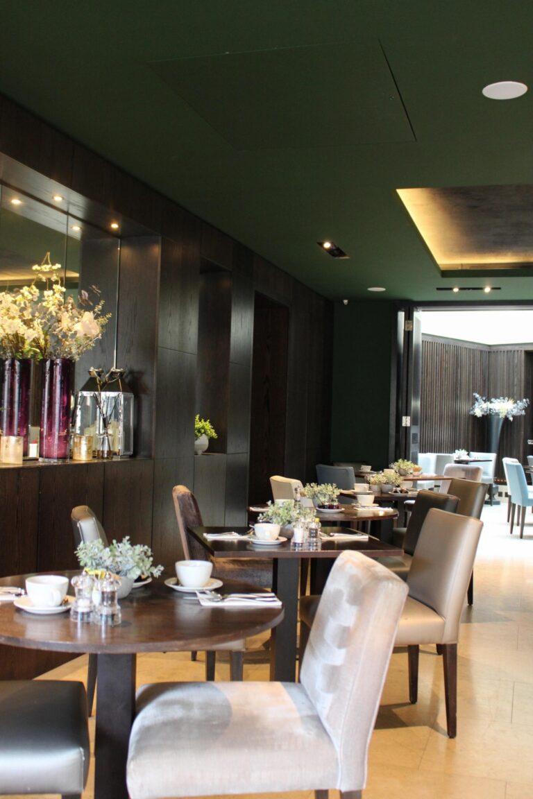 , One Warwick Park Hotel