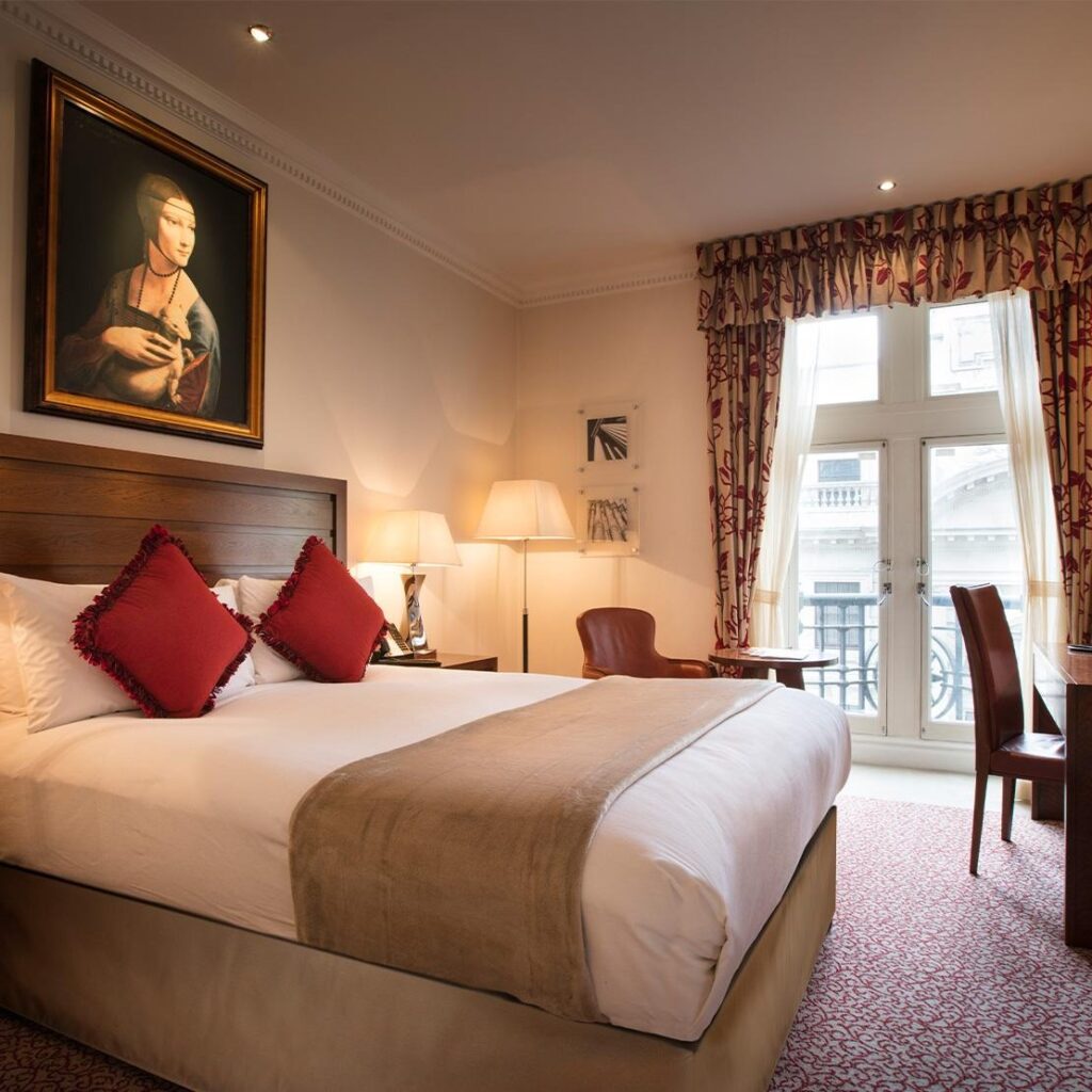 Deluxe rooms