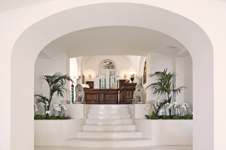 The reception hall and entrance steps, Palazzo Avino