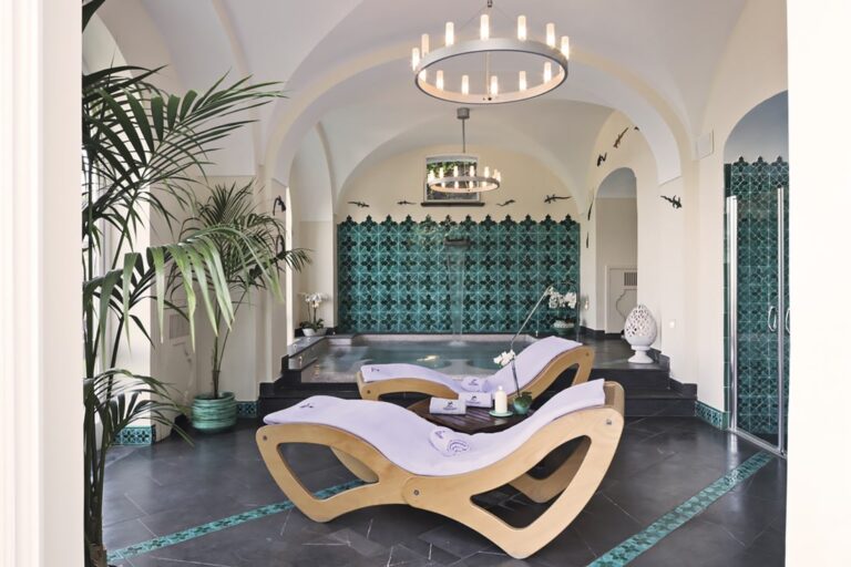 Spa relaxation room with loungers, Palazzo Avino
