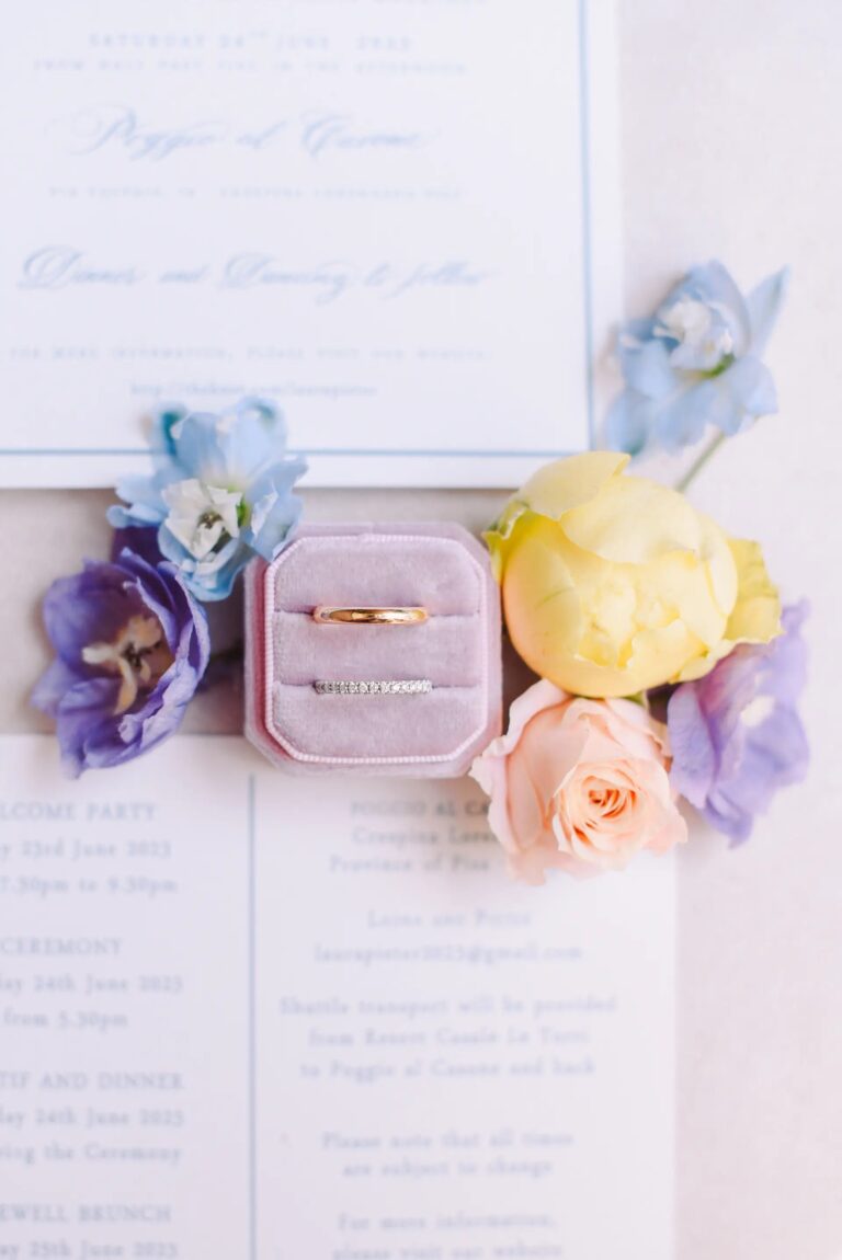 The band in a pink velvet box, on the invitation to Poggio al Casone, Province of Pisa, Paolo Cicognani Weddings & Events