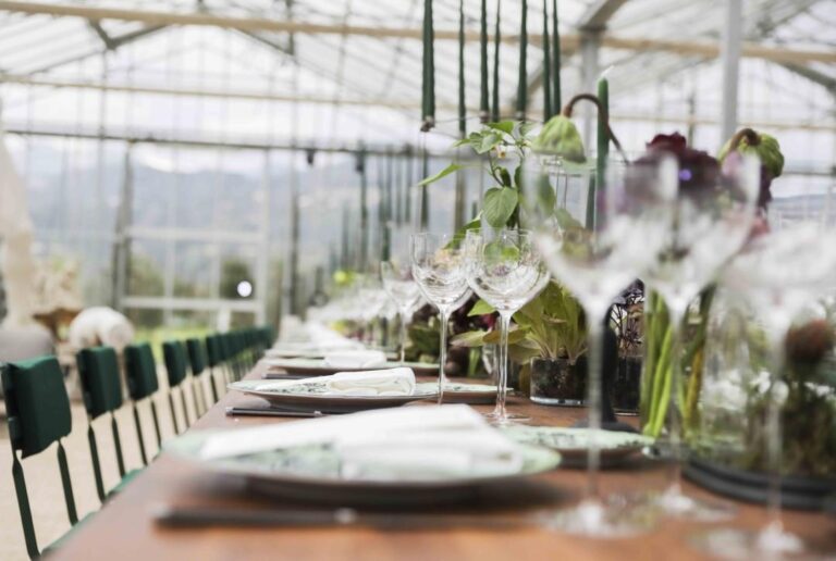 Greenhouse Table Setting, Botanical Arrangements, Alps Beyond, Paradis Pietrasanta