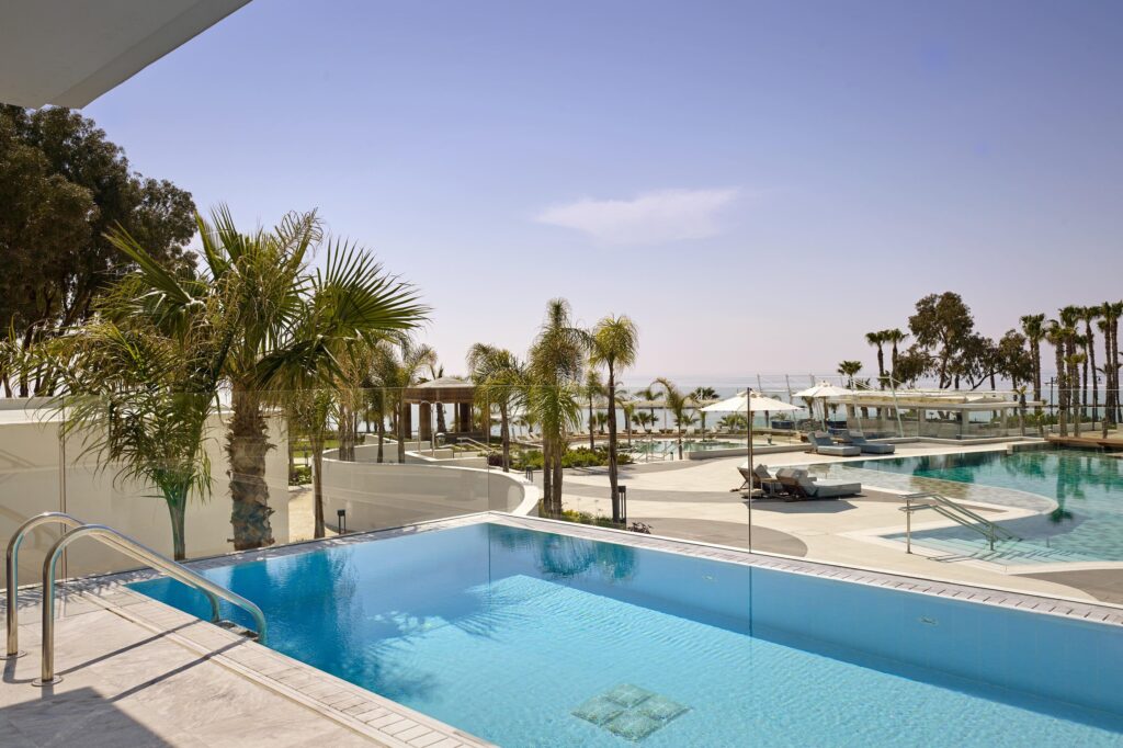 Lifestyle Suite with private pool