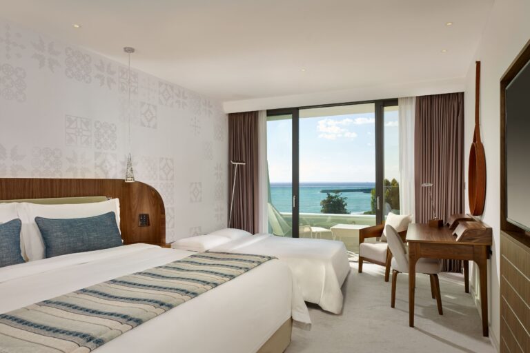 Deluxe Sea View King, Parklane, a Luxury Collection Resort and Spa, Limassol