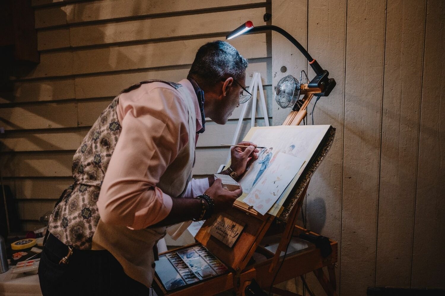 Portrait of Patrick Heisel, live wedding painter