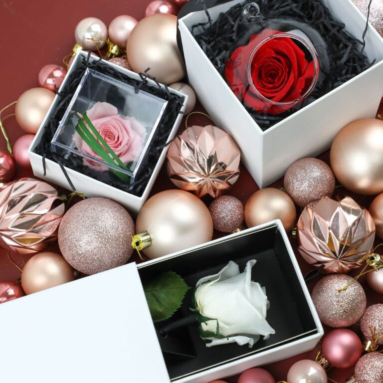 , Petals & Roses