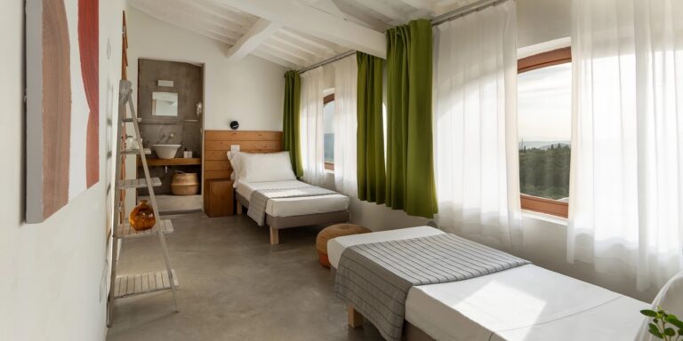 A Twin Room, Podere Castellare