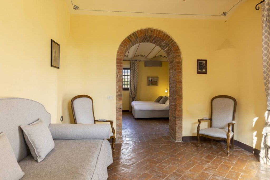 Salotto Room