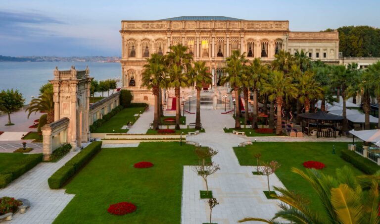 Palace gardens and the Bosphorus, Çırağan Palace Kempinski Istanbul