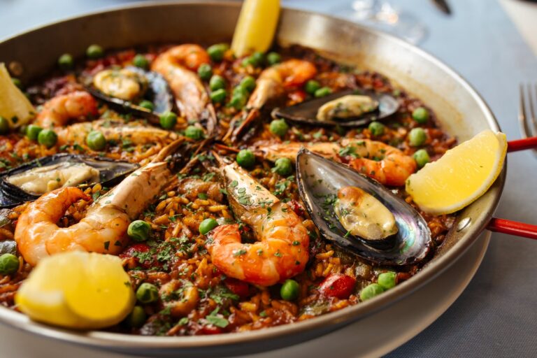 Paella at Atardecer, Reethi Beach Maldives