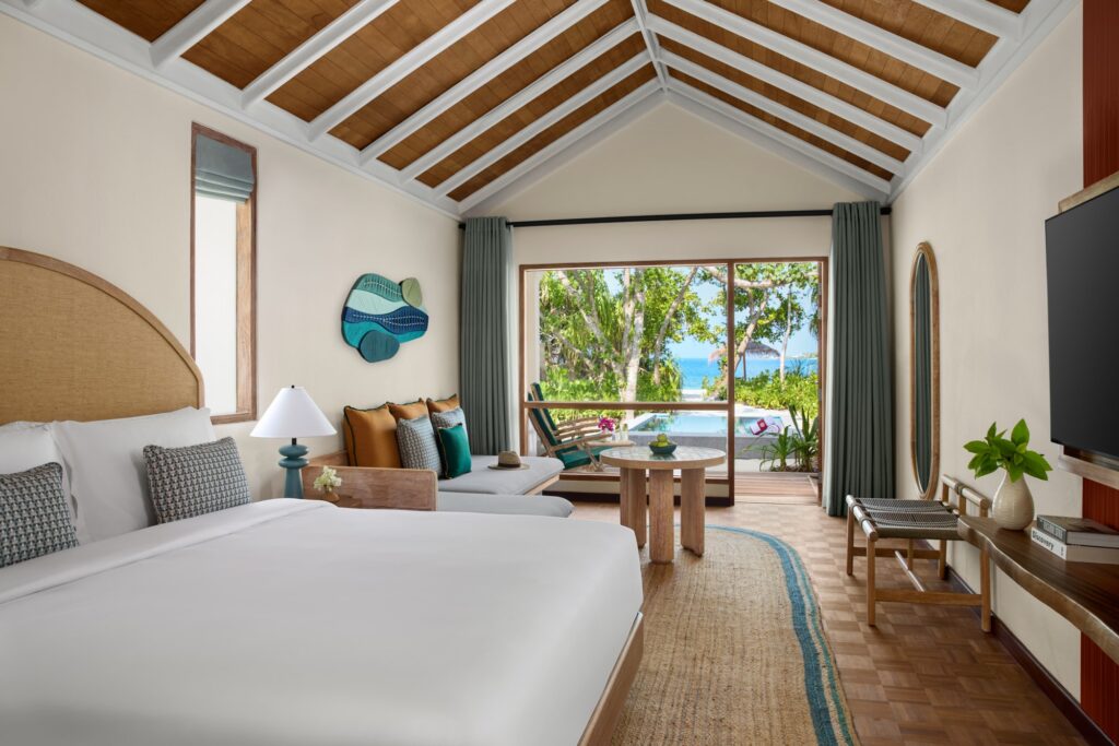 Deluxe Sunset Villa