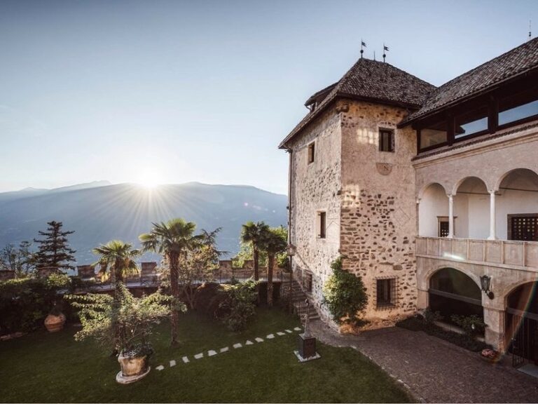 The Castle at Golden Hour, Relais & Châteaux Hotel Castel Fragsburg