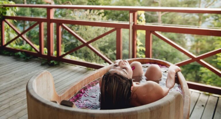 The Spa Hot Tub, Relais & Châteaux Hotel Castel Fragsburg