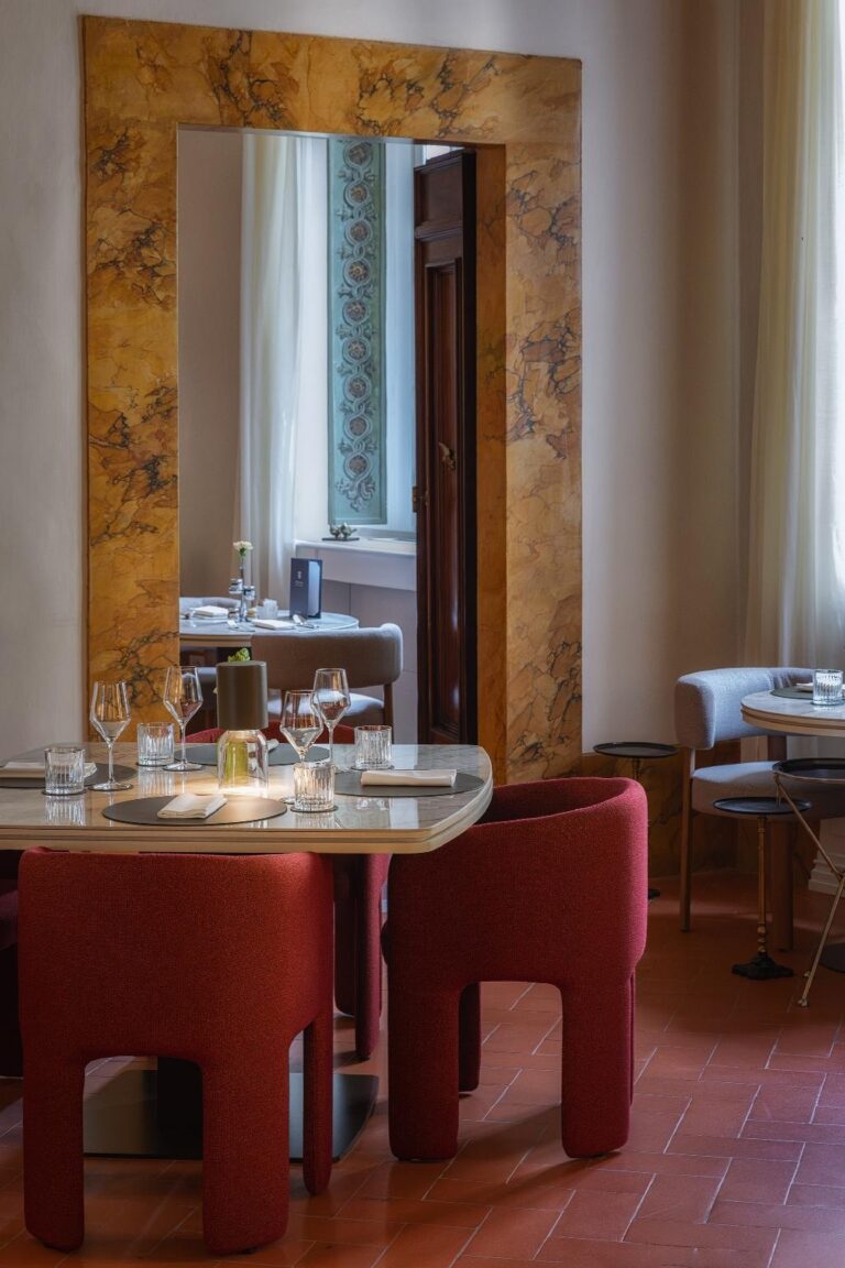 An Intimate Dining Setting, Relais Santa Croce by Baglioni Hotels