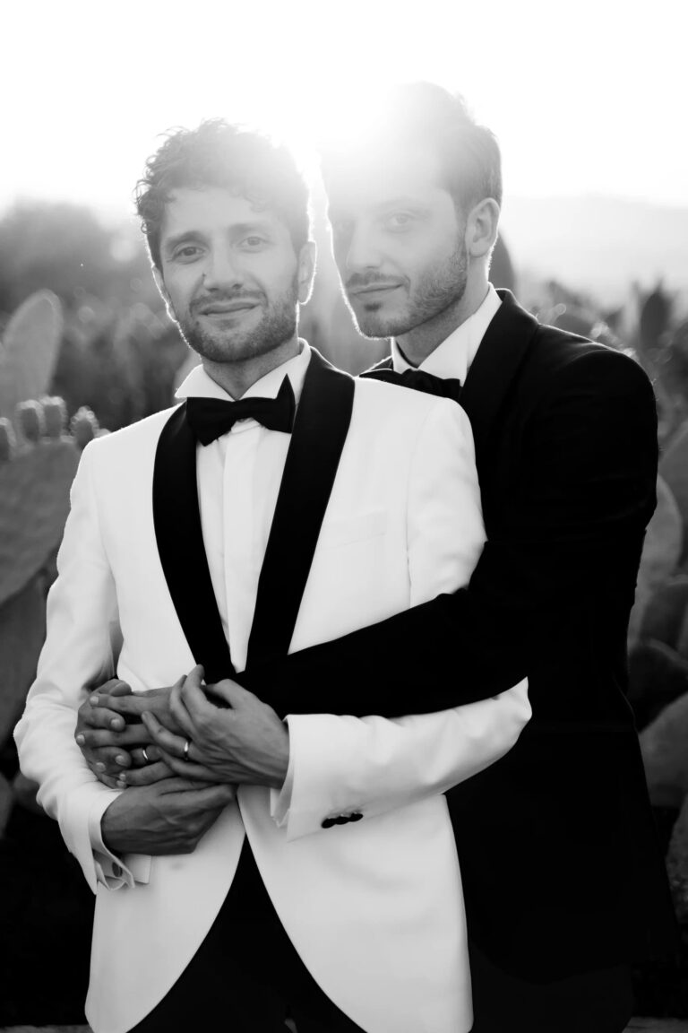 Luigi and Davide in an embrace, in black and white, Rocco Daniele Photography