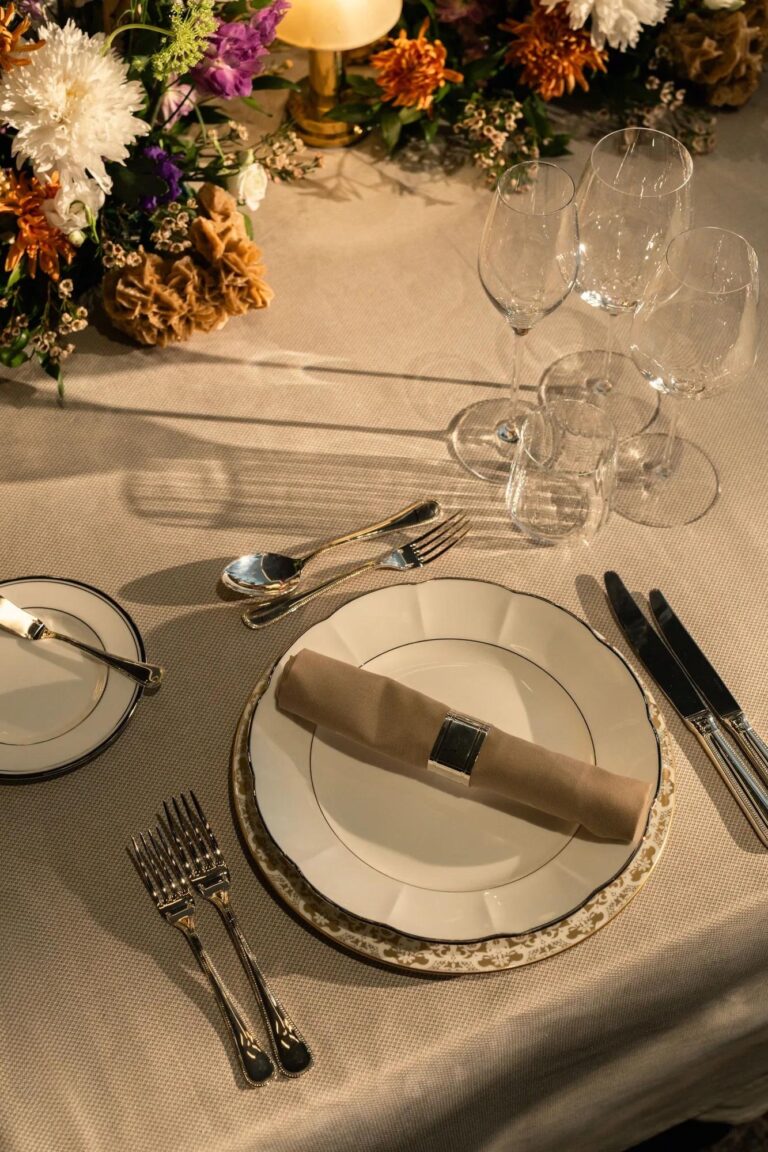 A Wedding Table Setting, Rosewood Doha