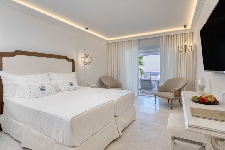 Signature Two-Bedroom Suite with Private Pool, Saint John Hotel Villas and Spa