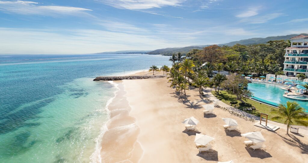 Two resorts, one stay