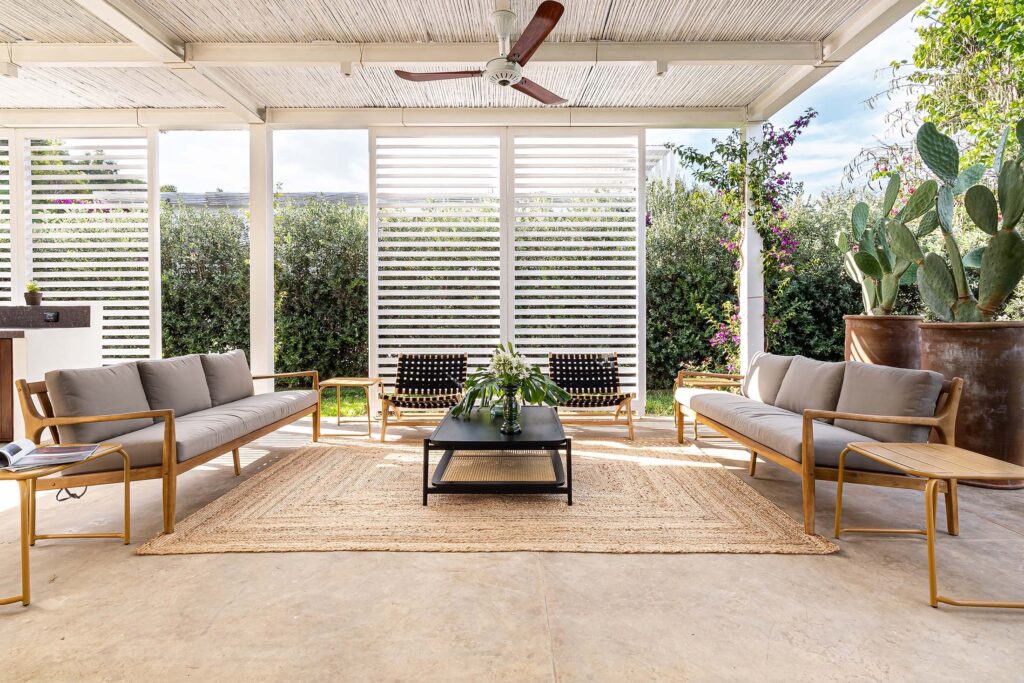 A Garden Veranda