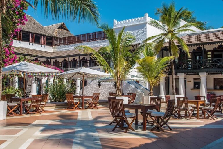 Sokoni Plaza open-air courtyard with dining tables, Serena Beach Resort & Spa