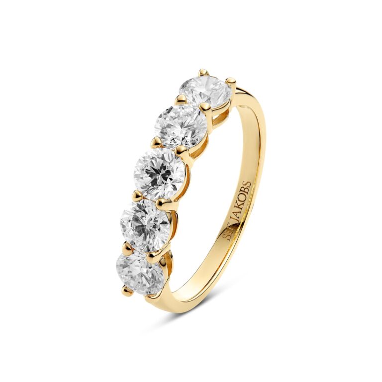 Five-stone diamond ring in 14 karat yellow gold, Sif Jakobs