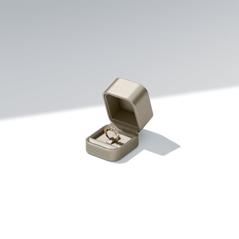 A diamond ring presented in a taupe ring box, Sif Jakobs
