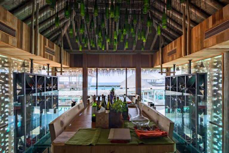 Altitude wine cellar over the lagoon, Six Senses Laamu