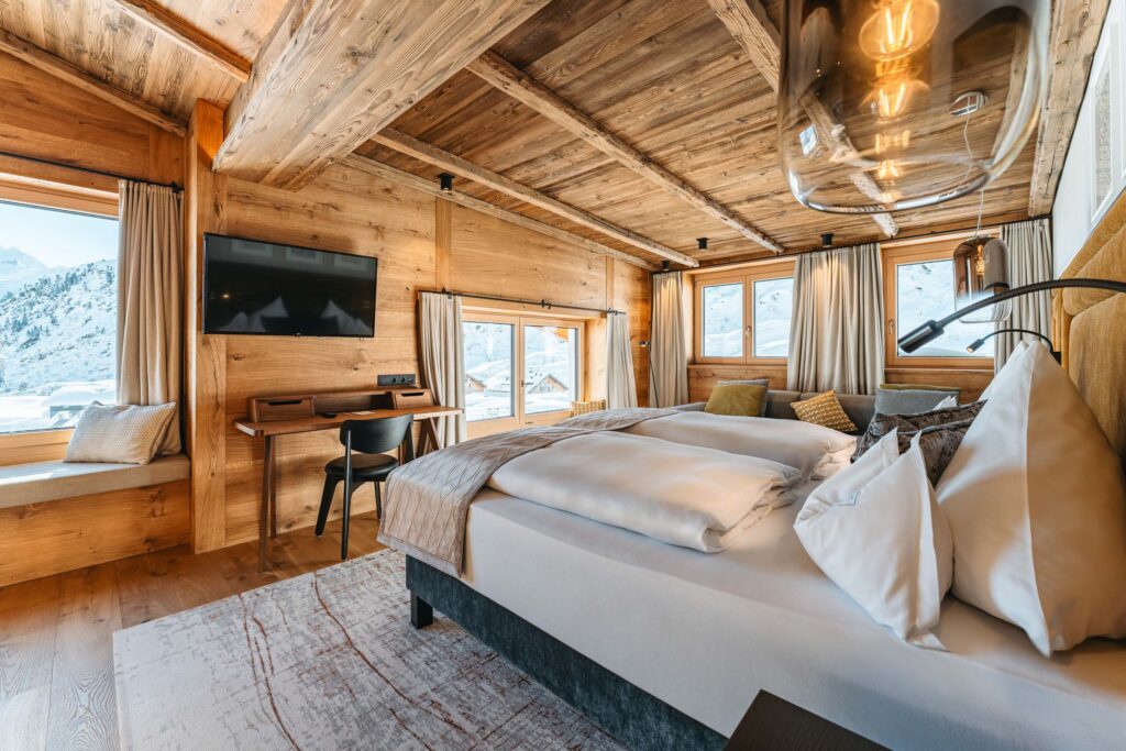 Suite Attic