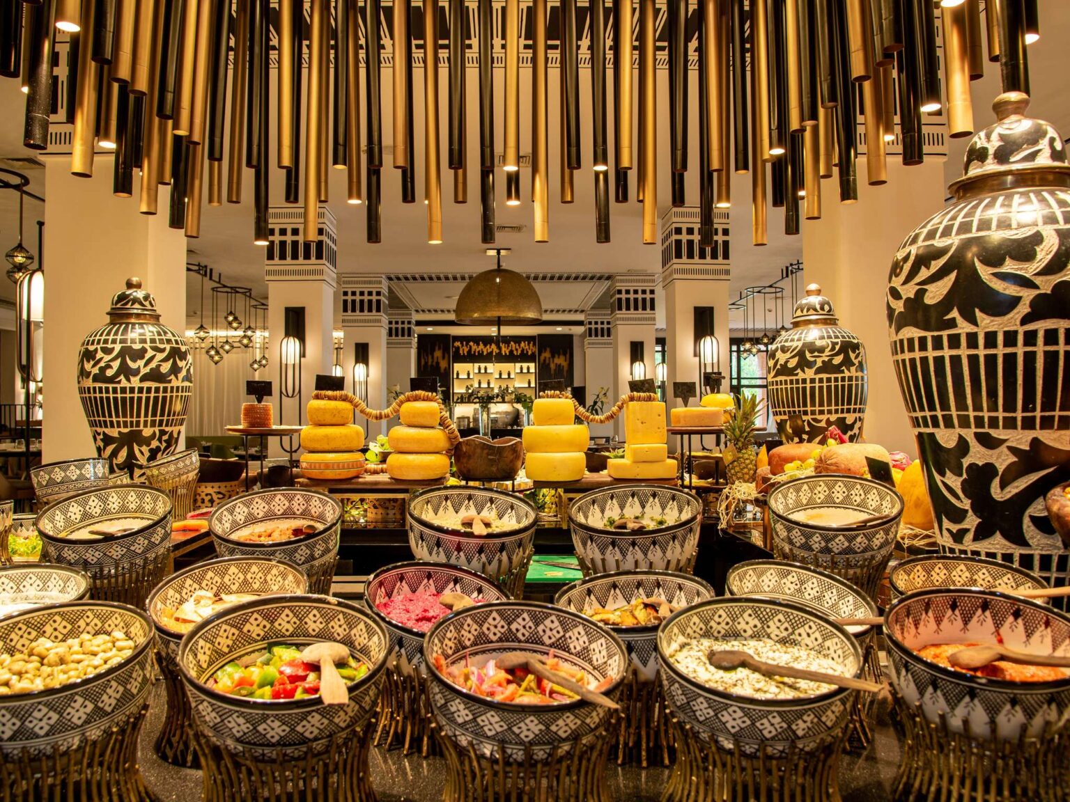 The buffet display at Le Jardin