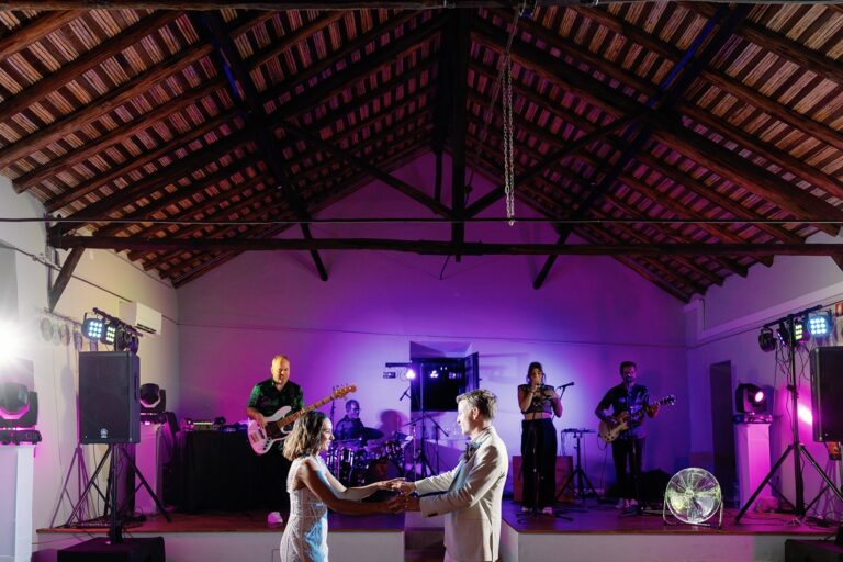 A band playing in the Barn, Solar do Paço Algarve
