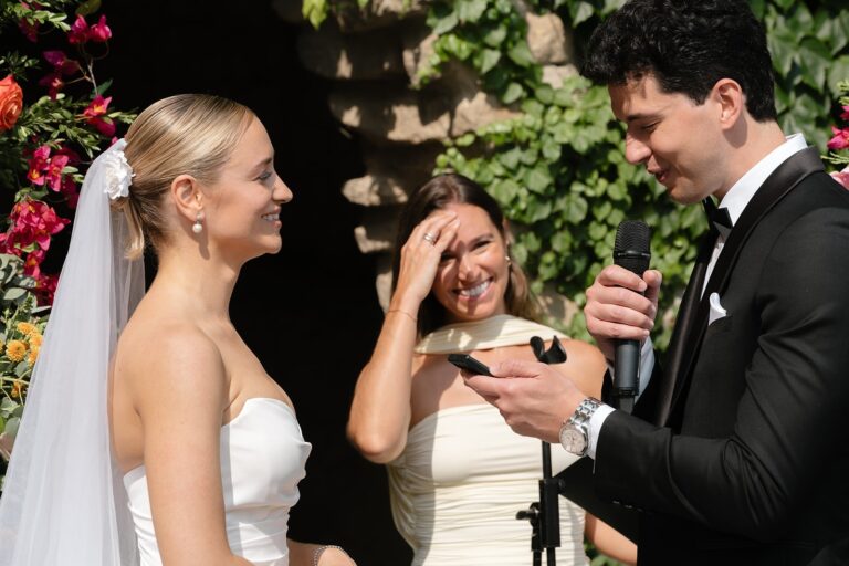A couple speak at their wedding, Spain4weddings