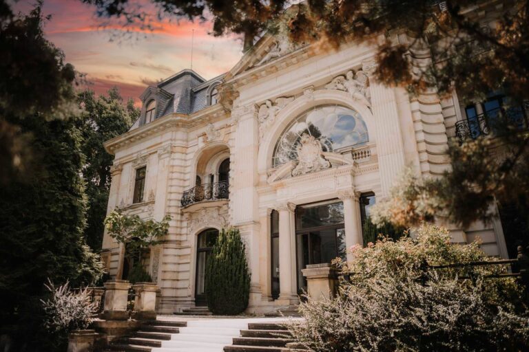 Villa Stella Rheni facade at dusk, Stella Rheni
