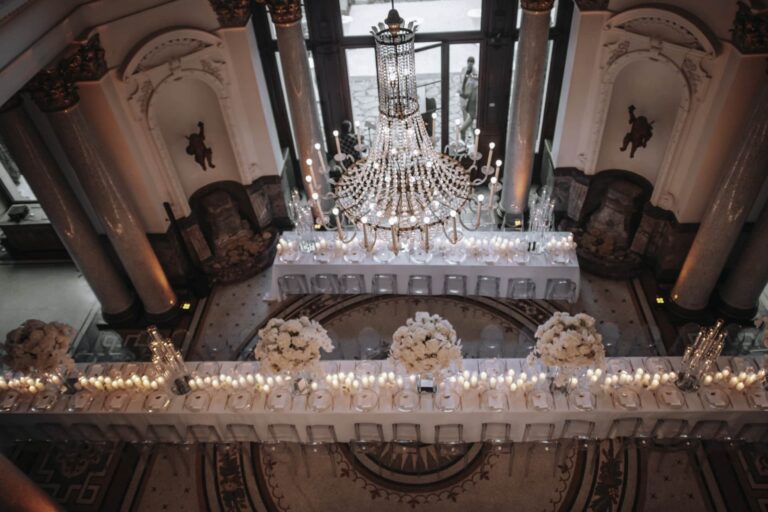 Head table seen from above, Stella Rheni