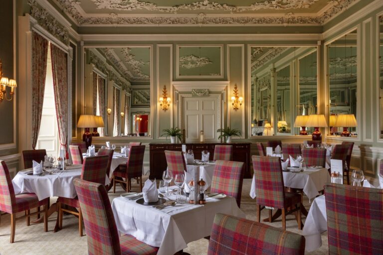 Stobo Castle dining room
